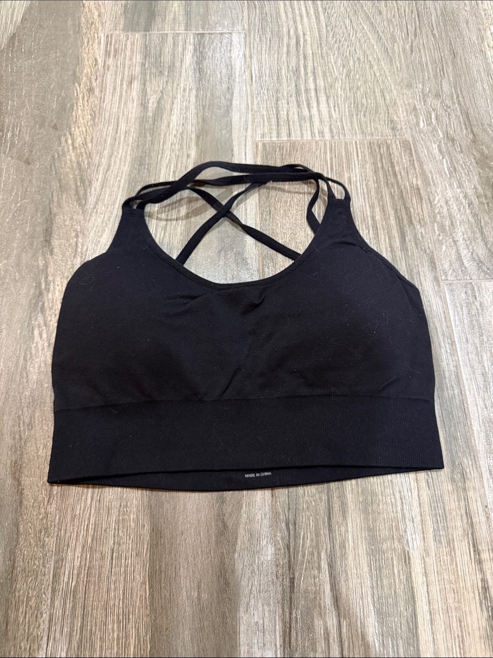 NVGTN Black Cross-Back Wireless Sports Bralette